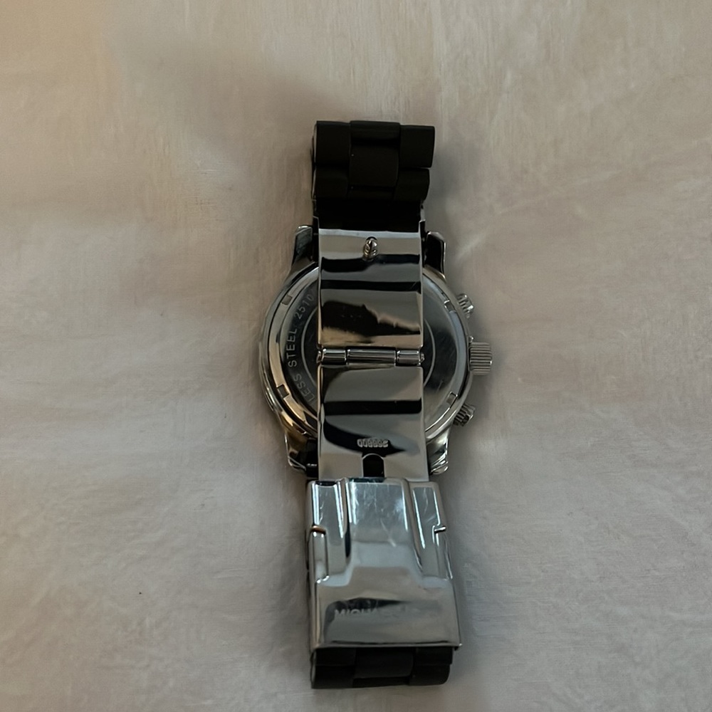 watch - Picture 5 of 7